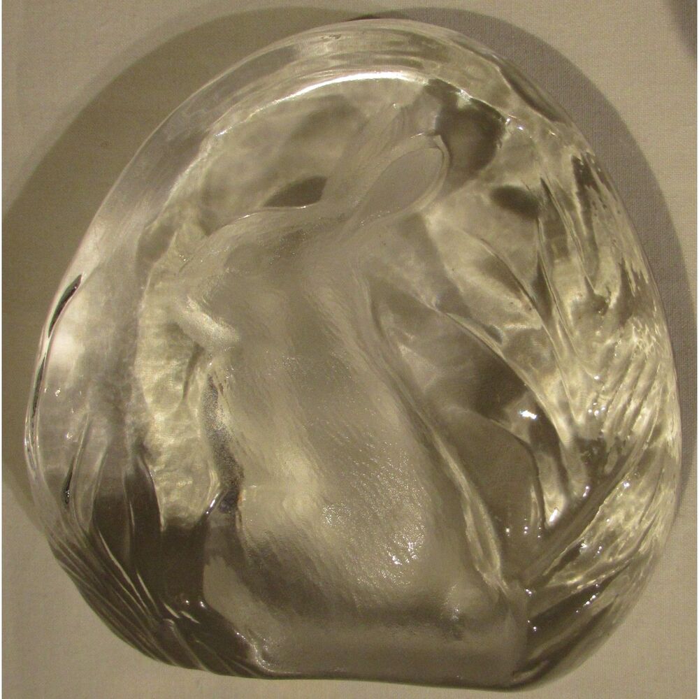 Zejecar Yugoslavia 24% lead crystal bunny rabbit paperweight Easter figurine